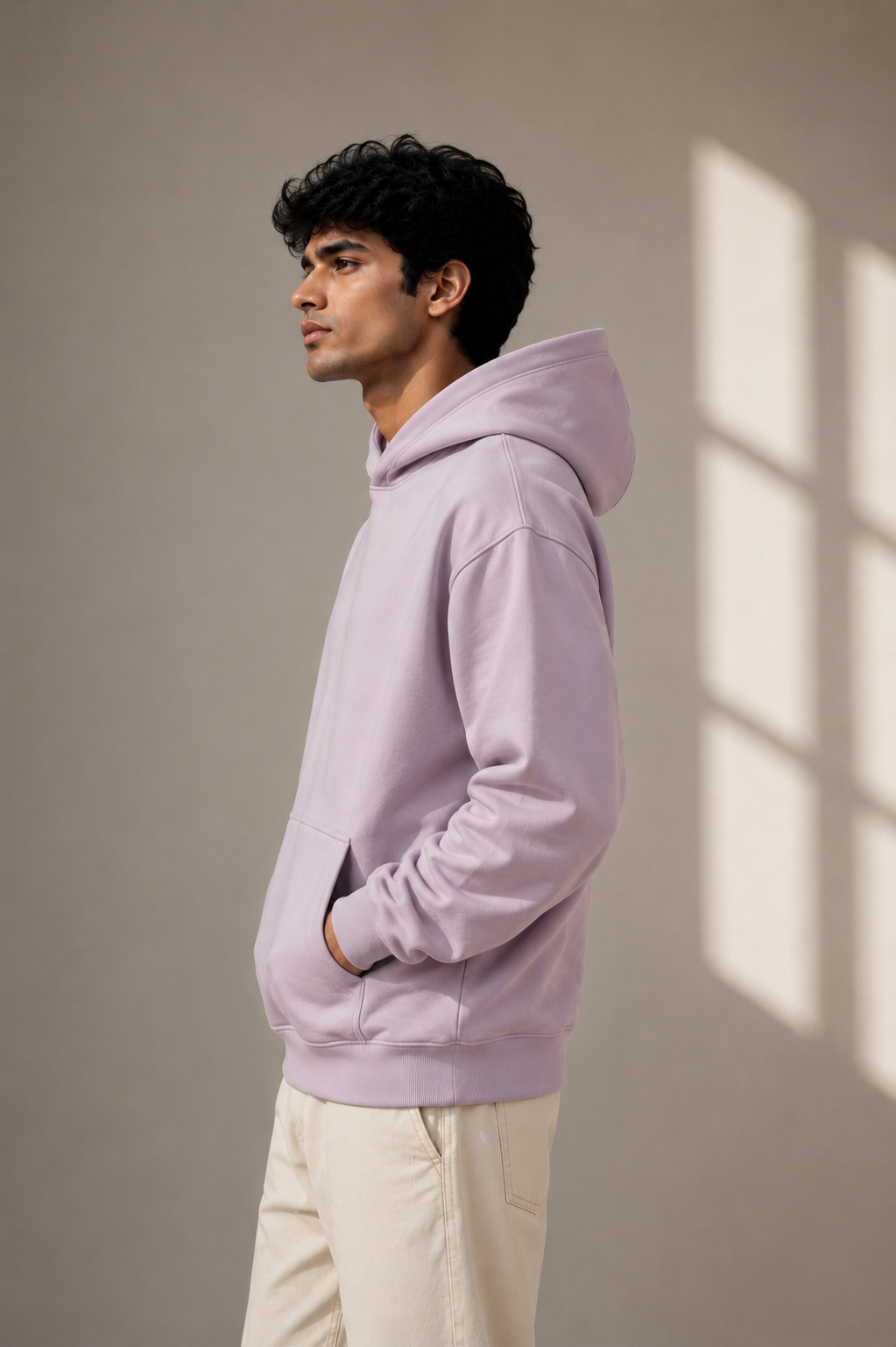 Solid Lavnder Hoodie With Kangaroo Pocket